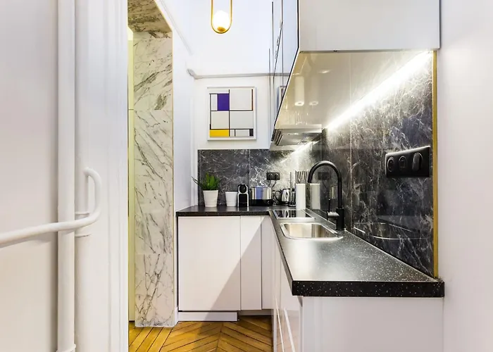 Moderne - 1br 4p - Champs-elysees Παρίσι